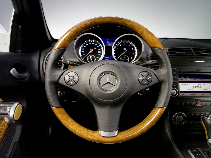  Mercedes-Benz SLK-Class 2008 года  (фото 72 из 100)